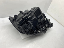 Laden Sie das Bild in den Galerie-Viewer, Frontscheinwerfer VW Transporter Caravelle 7L1941773 LED Links Headlight SCH5039763056hh