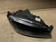 Laden Sie das Bild in den Galerie-Viewer, Frontscheinwerfer Skoda Superb 3V1941016A 1ZS011939 Rechts Headlight SCH5042709447zw