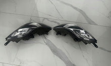 Load image into Gallery viewer, Frontscheinwerfer Hyundai Ix20 921011K000 DY107220453 Ein Satz Headlight SCH5043624873km