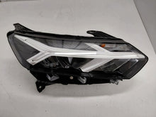 Laden Sie das Bild in den Galerie-Viewer, Frontscheinwerfer Dacia Sandero III Jogger 260106197R Rechts Headlight SCH5045255287ep