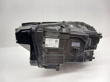 Laden Sie das Bild in den Galerie-Viewer, Frontscheinwerfer Mercedes-Benz Gla H247 A2479063605 LED Rechts Headlight SCH5045346154kt