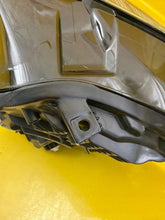 Laden Sie das Bild in den Galerie-Viewer, Frontscheinwerfer Volvo I 80000401 LED Links Scheinwerfer Headlight SCH5048626838nr