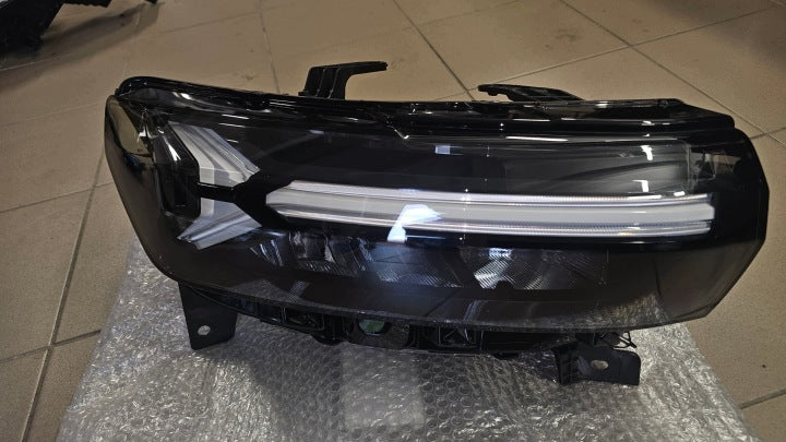 Frontscheinwerfer Dacia Duster 260107725R LED Rechts Scheinwerfer Headlight SCH5050754840dx