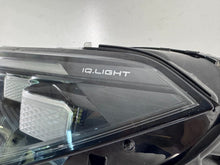 Laden Sie das Bild in den Galerie-Viewer, Frontscheinwerfer VW 57L941059 Links Scheinwerfer Headlight SCH5053065530bd