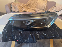 Laden Sie das Bild in den Galerie-Viewer, Frontscheinwerfer VW Passat 3J1941035 Links Scheinwerfer Headlight SCH5058624793jc