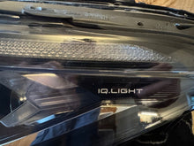 Laden Sie das Bild in den Galerie-Viewer, Frontscheinwerfer VW Passat 3J1941035 Links Scheinwerfer Headlight SCH5058624793jc