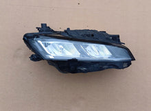 Laden Sie das Bild in den Galerie-Viewer, Frontscheinwerfer Peugeot 308 III 9849116280 Full LED Rechts Headlight SCH5059393181rr