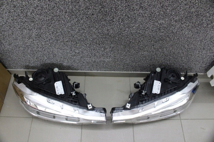 Frontscheinwerfer BMW 3 F30 F31 7471305 7471306 LED Rechts oder Links SCH5061029446zp
