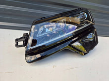 Laden Sie das Bild in den Galerie-Viewer, Frontscheinwerfer Skoda Karoq 57B941015D Links Scheinwerfer Headlight SCH5064802802km