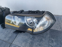 Laden Sie das Bild in den Galerie-Viewer, Frontscheinwerfer BMW X3 E83 7162189 7162190 Ein Stück (Rechts oder Links) SCH5072314516zk
