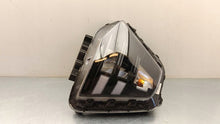 Laden Sie das Bild in den Galerie-Viewer, Frontscheinwerfer Hyundai Kona HF92112020 LED Rechts Scheinwerfer Headlight SCH5077795768re