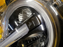 Load image into Gallery viewer, Frontscheinwerfer Ford I M2DB-13E014-AJ M2DB-13E015-AJ Ein Satz Headlight SCH5078006890kz