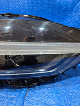 Laden Sie das Bild in den Galerie-Viewer, Frontscheinwerfer Volvo Xc60 II 32404710 LED Rechts Scheinwerfer Headlight SCH5081049188kr
