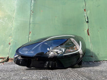 Laden Sie das Bild in den Galerie-Viewer, Frontscheinwerfer Ford Puma L90202380 L1FB13E015GH Links Scheinwerfer Headlight SCH5082720164cb