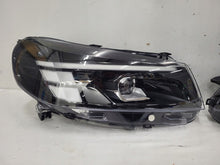 Laden Sie das Bild in den Galerie-Viewer, Frontscheinwerfer Opel Vivaro C 9847209980 9847209880 LED Ein Satz Headlight SCH5084357366hu