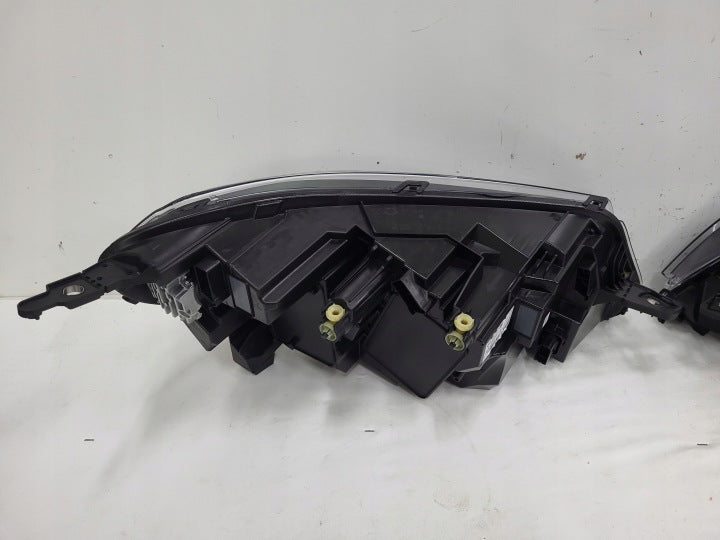 Frontscheinwerfer Opel Vivaro C 9847209980 9847209880 LED Ein Satz Headlight SCH5084357366hu