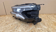Laden Sie das Bild in den Galerie-Viewer, Frontscheinwerfer Citroën C5 Aircross 9845356280 Ein Stück (Rechts oder Links) SCH5087363203oz