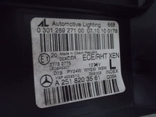 Laden Sie das Bild in den Galerie-Viewer, Frontscheinwerfer Mercedes-Benz W251 A2518203561 Links Scheinwerfer Headlight SCH5088166289xm