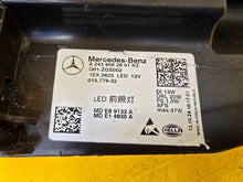 Laden Sie das Bild in den Galerie-Viewer, Frontscheinwerfer Mercedes-Benz Eqa A2439062801 01577932 Q01ZGS002 LED Rechts SCH5092071333aa