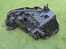 Laden Sie das Bild in den Galerie-Viewer, Frontscheinwerfer Audi Q3 83A941035 Links Scheinwerfer Headlight SCH5093831488ga