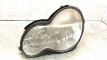 Laden Sie das Bild in den Galerie-Viewer, Frontscheinwerfer Mercedes-Benz 0301166201 Links Scheinwerfer Headlight SCH5103407050ad