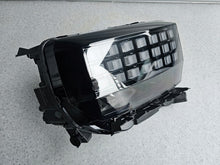 Laden Sie das Bild in den Galerie-Viewer, Frontscheinwerfer Fiat Grande 9857227680 Rechts Scheinwerfer Headlight SCH5103797945tr