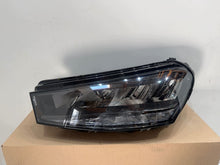Laden Sie das Bild in den Galerie-Viewer, Frontscheinwerfer Skoda Fabia IV 6VB941015 Full LED Links Scheinwerfer Headlight SCH5105084696nd