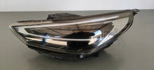 Laden Sie das Bild in den Galerie-Viewer, Frontscheinwerfer Hyundai I30 III 92101-G4600 LED Links Scheinwerfer Headlight SCH5109335600xk