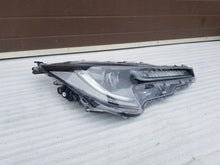 Load image into Gallery viewer, Frontscheinwerfer Toyota Corolla 81110-02S70 LED Rechts Scheinwerfer Headlight SCH5124631418oq