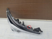 Load image into Gallery viewer, Frontscheinwerfer Toyota Corolla 81110-02S70 LED Rechts Scheinwerfer Headlight SCH5124631418oq