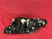 Laden Sie das Bild in den Galerie-Viewer, Frontscheinwerfer Lexus Ls LS460 Xenon Rechts Scheinwerfer Headlight SCH5133985531do