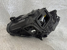 Laden Sie das Bild in den Galerie-Viewer, Frontscheinwerfer Mercedes-Benz W205 A2059061606 Full LED Rechts Headlight SCH5135685337fd