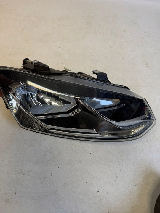 Frontscheinwerfer VW Polo 6C1941006 Rechts Scheinwerfer Headlight SCH5143870123ix