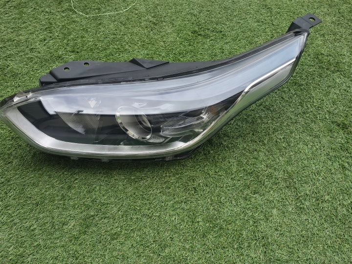Frontscheinwerfer Kia Ceed 92101J7050 Links Scheinwerfer Headlight SCH5148537270bu