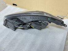 Laden Sie das Bild in den Galerie-Viewer, Frontscheinwerfer Kia Sorento III 92102-C5620 Rechts Scheinwerfer Headlight SCH5148705900jh