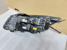Laden Sie das Bild in den Galerie-Viewer, Frontscheinwerfer Kia Sorento III 92102-C5620 Rechts Scheinwerfer Headlight SCH5148705900jh