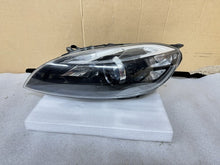Laden Sie das Bild in den Galerie-Viewer, Frontscheinwerfer Volvo V40 31420007 Links Scheinwerfer Headlight SCH5157673891dh