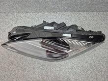 Laden Sie das Bild in den Galerie-Viewer, Frontscheinwerfer Jaguar E-Pace X540 J9C3-13W030-HC 00205989-02 Links Headlight SCH5162223754ts