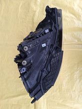 Laden Sie das Bild in den Galerie-Viewer, Frontscheinwerfer Audi Q3 83A941034 LED Rechts Scheinwerfer Headlight SCH5164854663pa