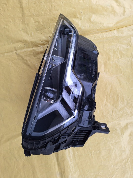 Frontscheinwerfer Audi Q3 83A941034 LED Rechts Scheinwerfer Headlight SCH5164854663pa