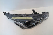 Laden Sie das Bild in den Galerie-Viewer, Frontscheinwerfer Toyota Corolla 81130-02T31-00 LED Rechts Headlight SCH5173550223fw