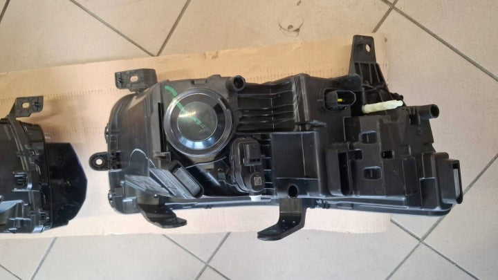 Frontscheinwerfer Dacia 260107725R 260603515R Ein Satz Scheinwerfer Headlight SCH5174302055tv
