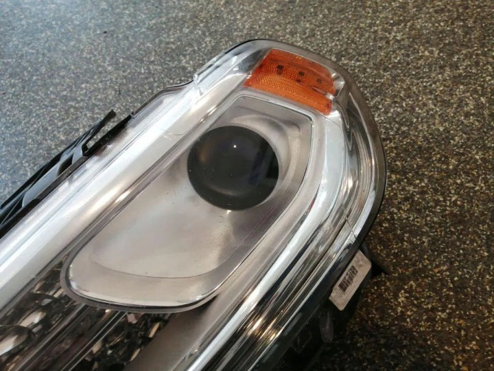 Frontscheinwerfer Dodge Durango 68299137AD T13882B Links Scheinwerfer Headlight SCH5174599318tc