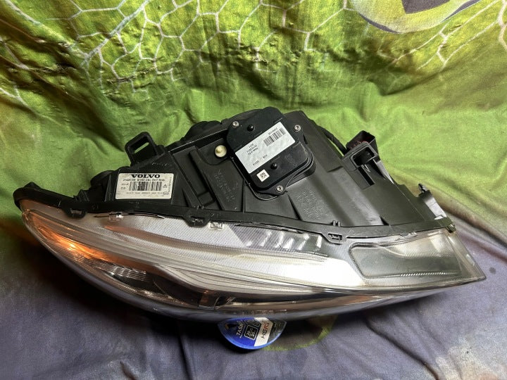 Frontscheinwerfer Volvo S60 V60 31420109 Xenon Rechts Scheinwerfer Headlight SCH5176499274hs