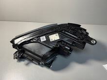 Laden Sie das Bild in den Galerie-Viewer, Frontscheinwerfer Mercedes-Benz W213 2139067609 Rechts Scheinwerfer Headlight SCH5182500598ez
