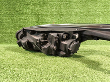Laden Sie das Bild in den Galerie-Viewer, Frontscheinwerfer Kia I 92102J7300 Rechts Scheinwerfer Headlight SCH5185270140lp
