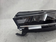 Laden Sie das Bild in den Galerie-Viewer, Frontscheinwerfer Skoda Octavia IV 5E4941015 Links Scheinwerfer Headlight SCH5192591869se