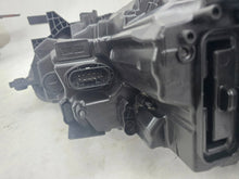 Laden Sie das Bild in den Galerie-Viewer, Frontscheinwerfer Skoda Octavia IV 5E4941015 Links Scheinwerfer Headlight SCH5192591869se