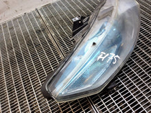 Laden Sie das Bild in den Galerie-Viewer, Frontscheinwerfer Honda Insight 10022877 Rechts Scheinwerfer Headlight SCH5193148249me