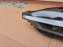Laden Sie das Bild in den Galerie-Viewer, Frontscheinwerfer Volvo Xc60 II 32337374 31386171 LED Links Headlight SCH5197010119yk